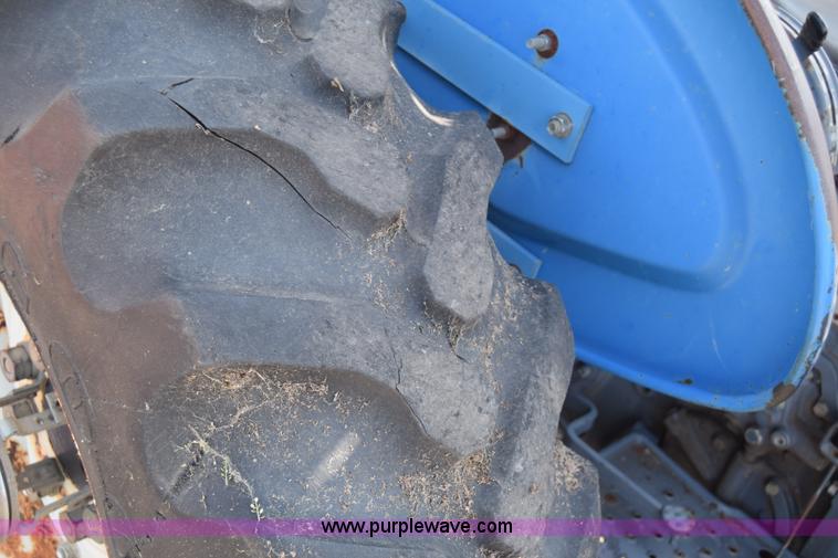 image for item K8565 1996 New Holland 3930 tractor