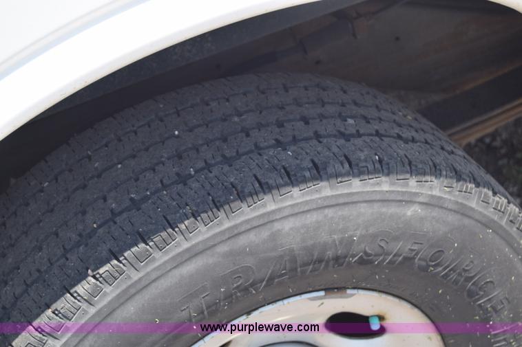 image for item K8566 2007 Chevrolet Express 2500 Cargo van