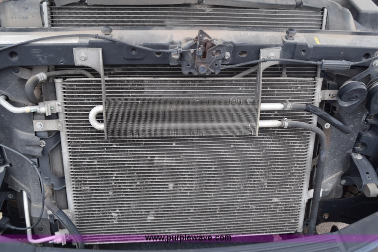 image for item K8567 2008 Ford F250 Super Duty XL pickup truck