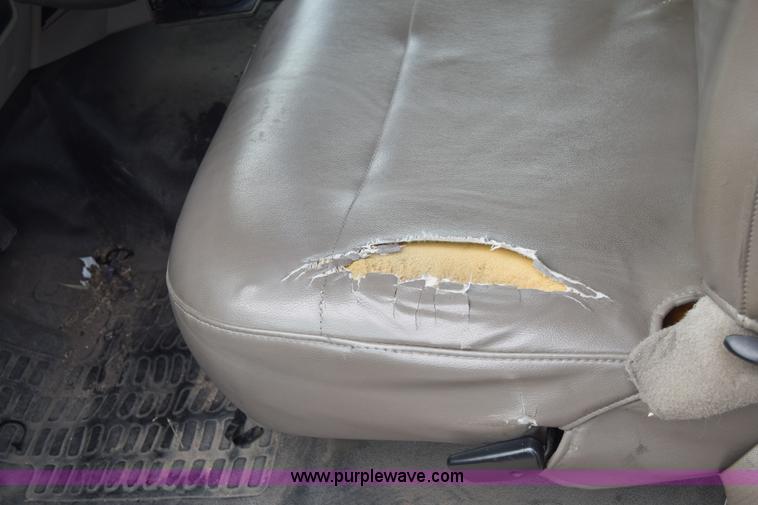 image for item K8567 2008 Ford F250 Super Duty XL pickup truck