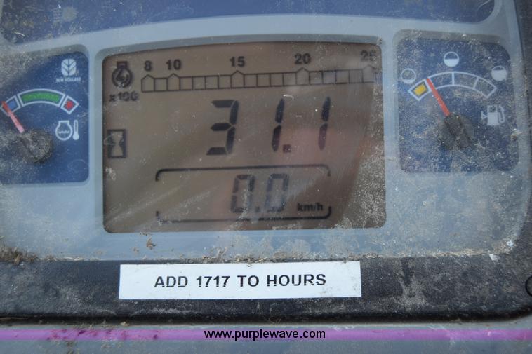 image for item K8569 2004 New Holland TN75DA tractor