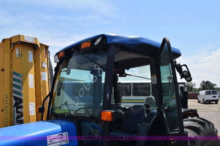 image for item K8569 2004 New Holland TN75DA tractor