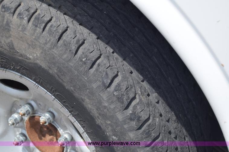 image for item K8576 2008 Chevrolet Express 2500 Cargo van