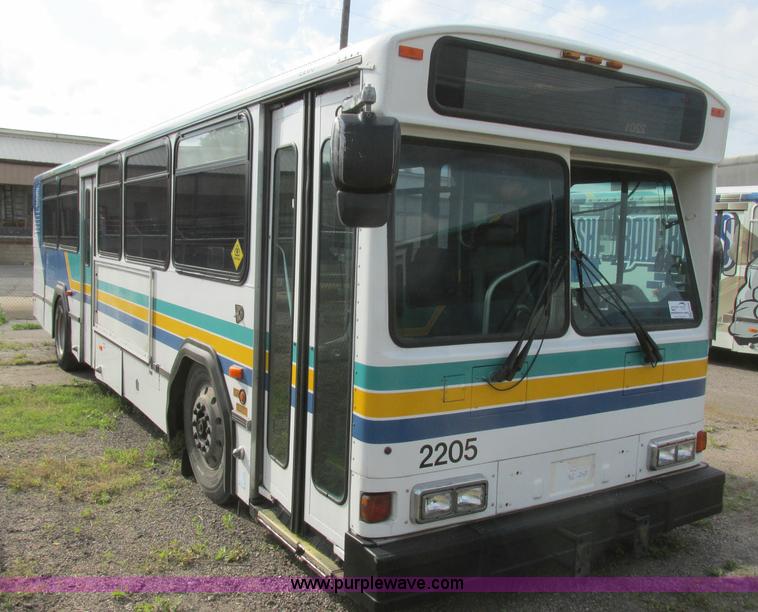 image for item K8596 2002 Gillig C20B096N4 city transit bus