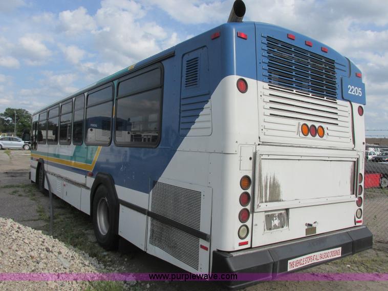 image for item K8596 2002 Gillig C20B096N4 city transit bus