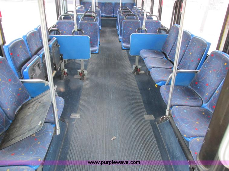 image for item K8596 2002 Gillig C20B096N4 city transit bus