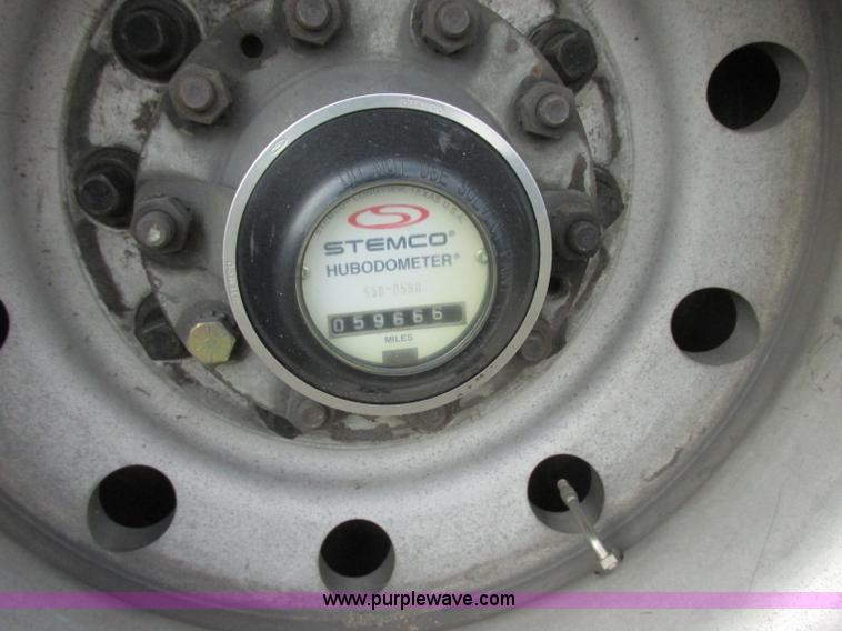 image for item K8596 2002 Gillig C20B096N4 city transit bus