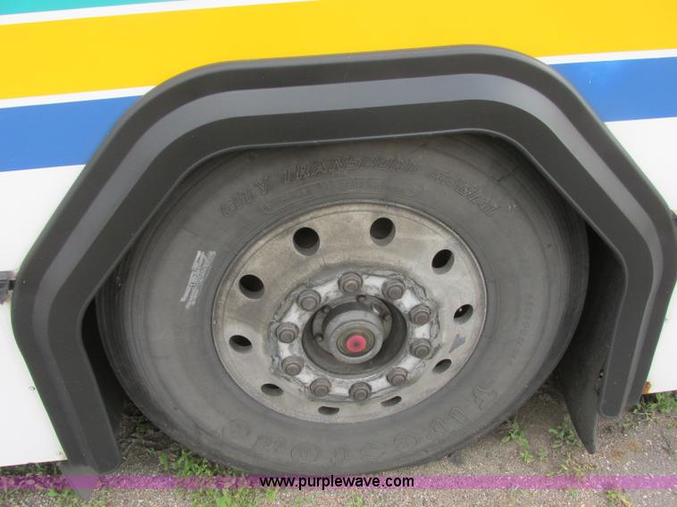 image for item K8596 2002 Gillig C20B096N4 city transit bus