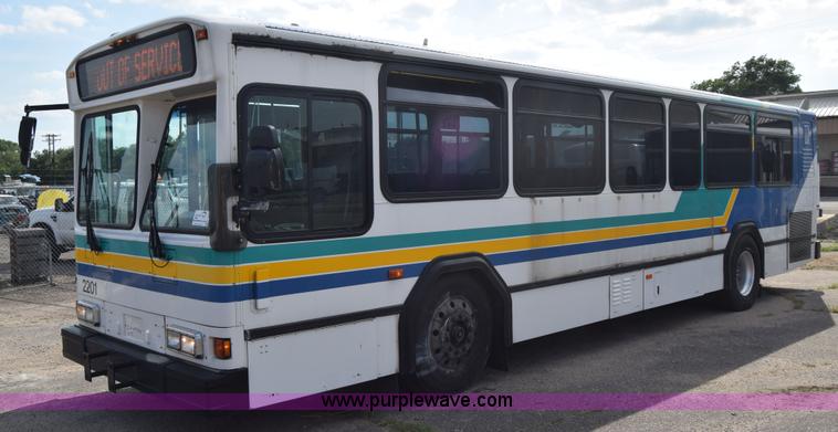 image for item K8597 2001 Gillig C20B096N4 city transit bus