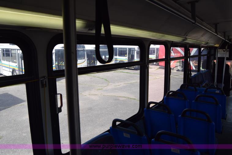 image for item K8597 2001 Gillig C20B096N4 city transit bus