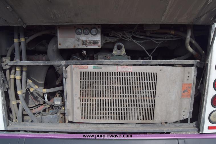 image for item K8597 2001 Gillig C20B096N4 city transit bus