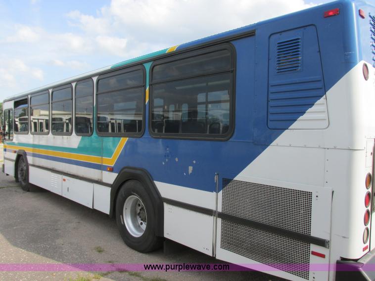 image for item K8597 2001 Gillig C20B096N4 city transit bus
