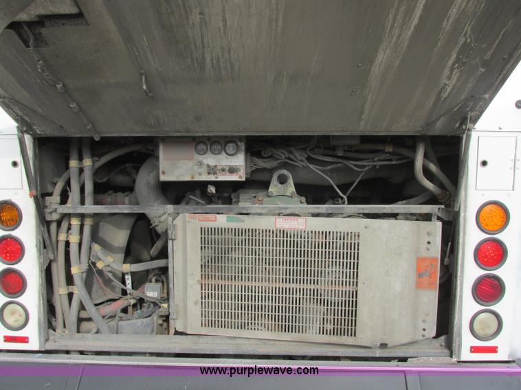 image for item K8597 2001 Gillig C20B096N4 city transit bus