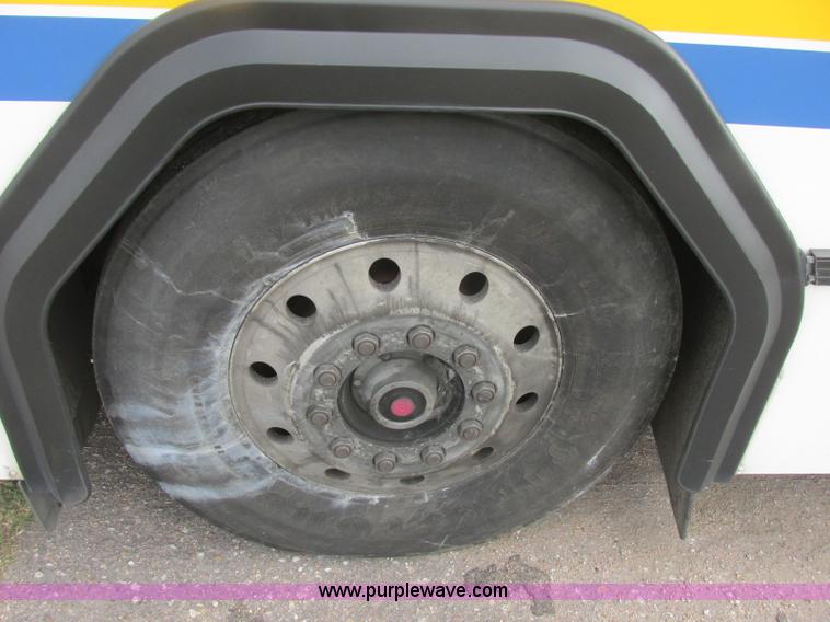 image for item K8597 2001 Gillig C20B096N4 city transit bus