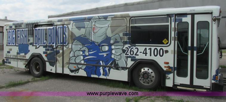 image for item K8598 2002 Gillig C20B096N4 city transit bus