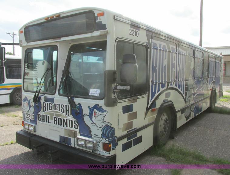 image for item K8598 2002 Gillig C20B096N4 city transit bus