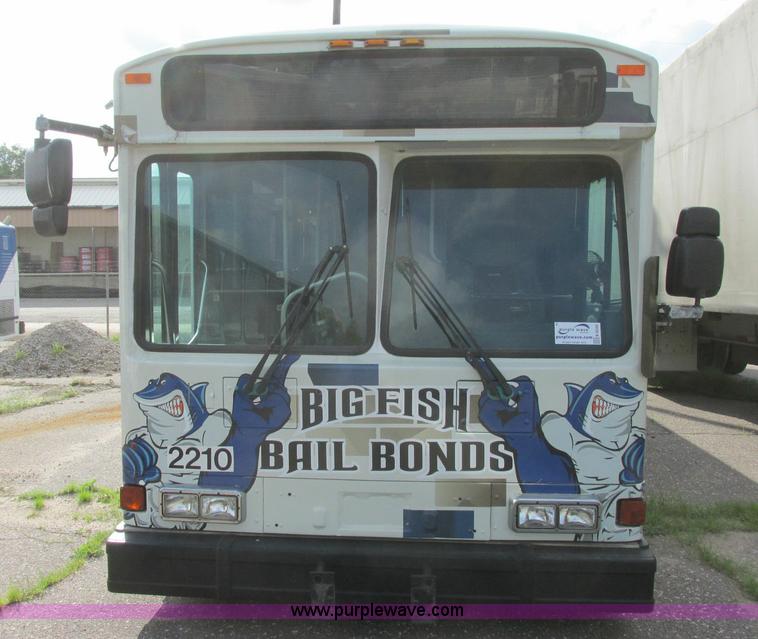 image for item K8598 2002 Gillig C20B096N4 city transit bus