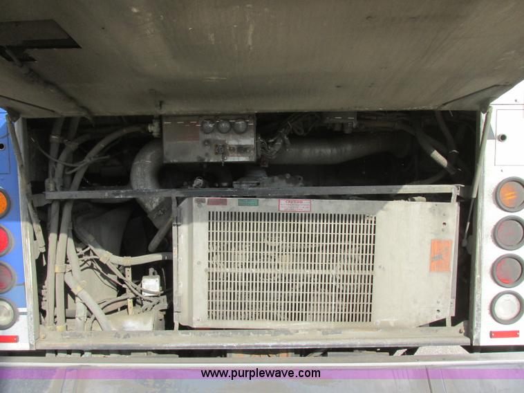 image for item K8598 2002 Gillig C20B096N4 city transit bus