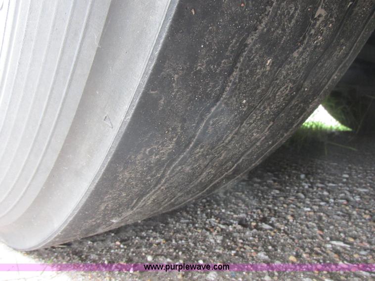 image for item K8598 2002 Gillig C20B096N4 city transit bus