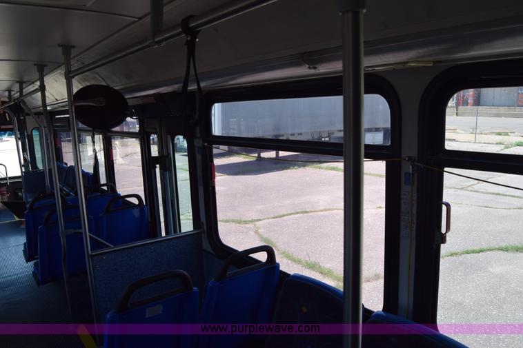 image for item K8599 2002 Gillig C20B096N4 city transit bus