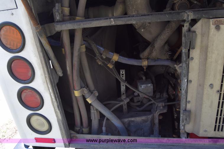 image for item K8599 2002 Gillig C20B096N4 city transit bus