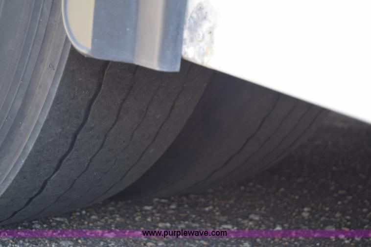 image for item K8599 2002 Gillig C20B096N4 city transit bus