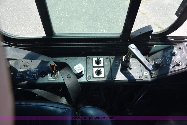 image for item K8602 2002 Gillig C20B096N4 city transit bus