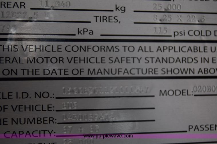 image for item K8602 2002 Gillig C20B096N4 city transit bus