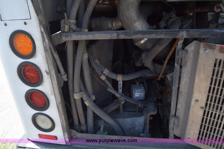 image for item K8602 2002 Gillig C20B096N4 city transit bus