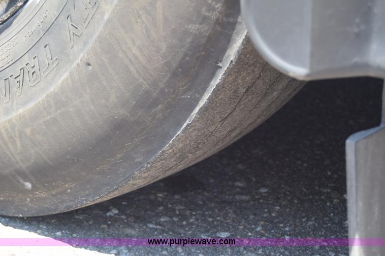 image for item K8602 2002 Gillig C20B096N4 city transit bus