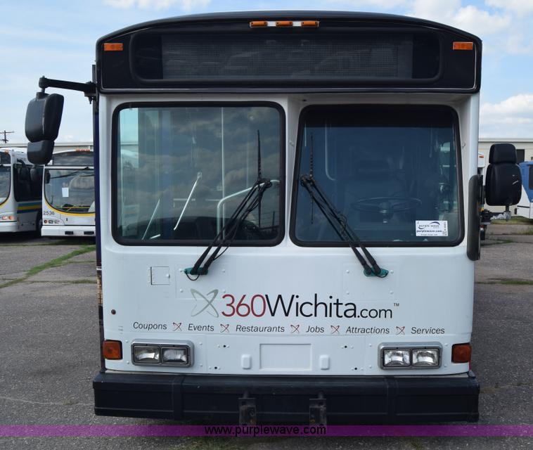 image for item K8603 2002 Gillig C20B096N4 city transit bus