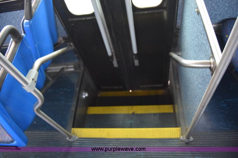 image for item K8603 2002 Gillig C20B096N4 city transit bus