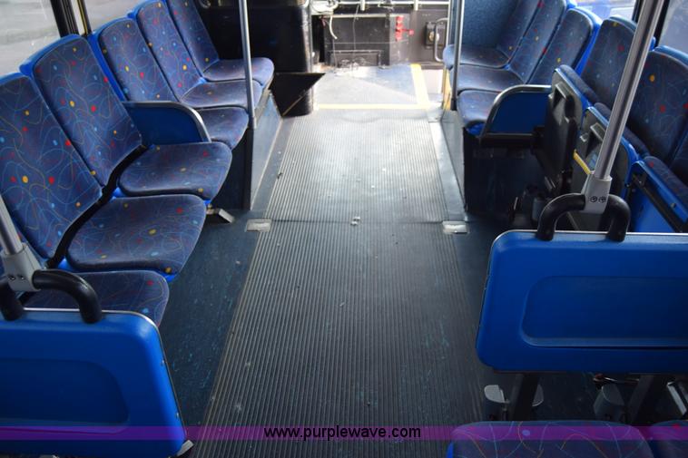 image for item K8603 2002 Gillig C20B096N4 city transit bus