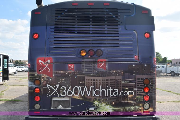 image for item K8603 2002 Gillig C20B096N4 city transit bus