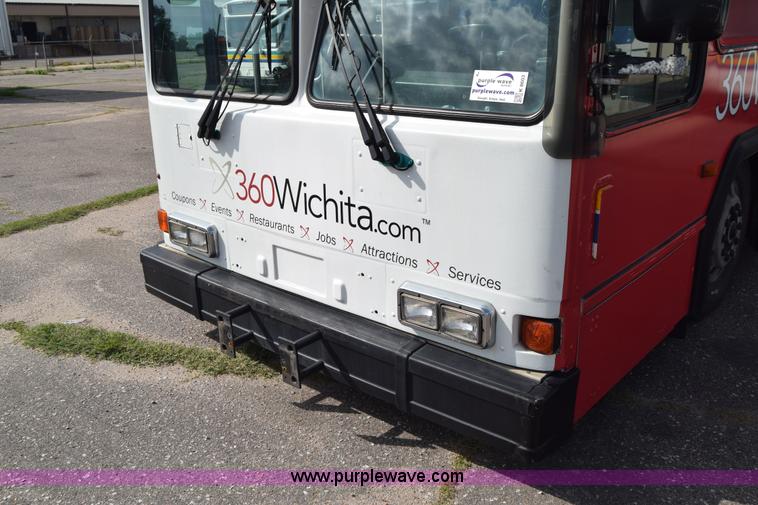 image for item K8603 2002 Gillig C20B096N4 city transit bus