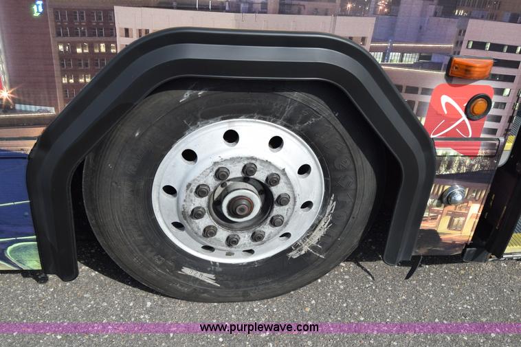 image for item K8603 2002 Gillig C20B096N4 city transit bus