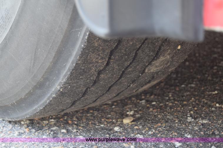 image for item K8603 2002 Gillig C20B096N4 city transit bus