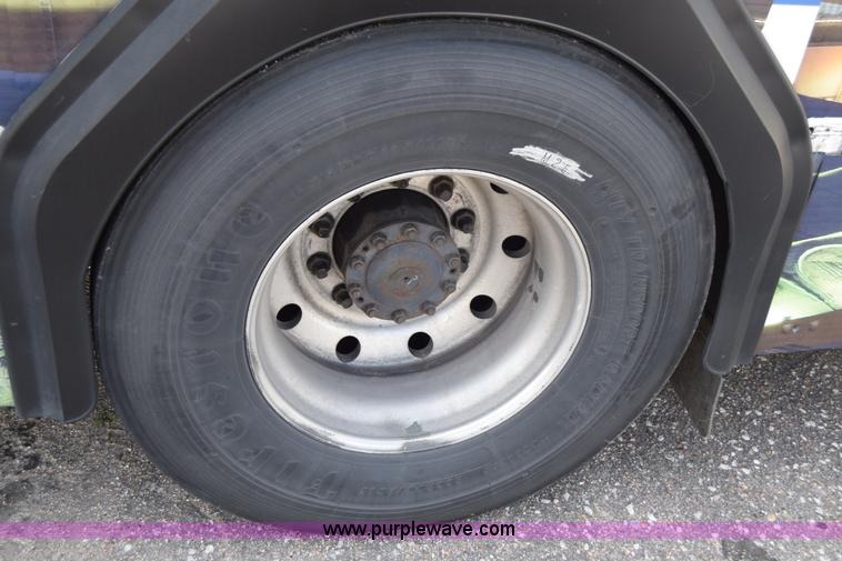 image for item K8603 2002 Gillig C20B096N4 city transit bus