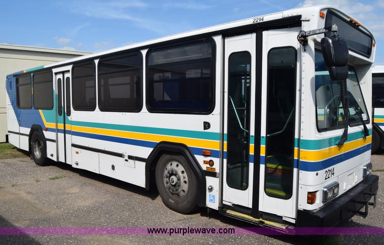 image for item K8604 2002 Gillig C20B096N4 city transit bus