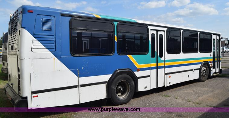 image for item K8604 2002 Gillig C20B096N4 city transit bus