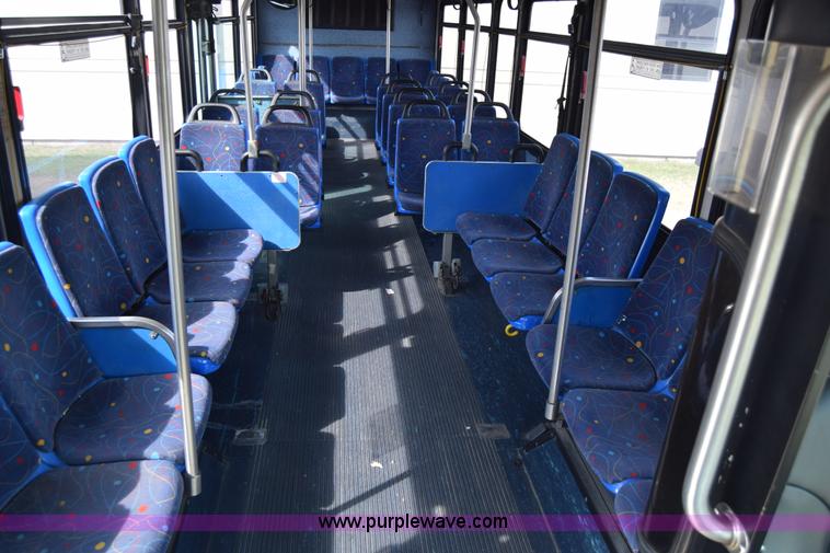 image for item K8604 2002 Gillig C20B096N4 city transit bus