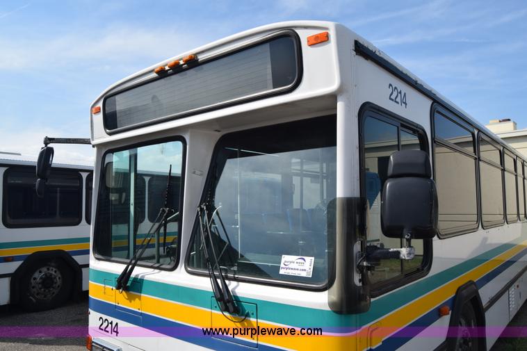 image for item K8604 2002 Gillig C20B096N4 city transit bus