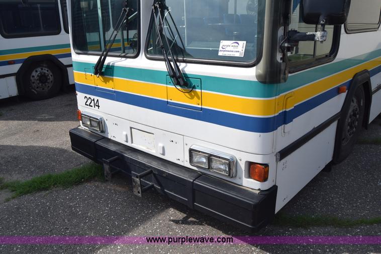 image for item K8604 2002 Gillig C20B096N4 city transit bus