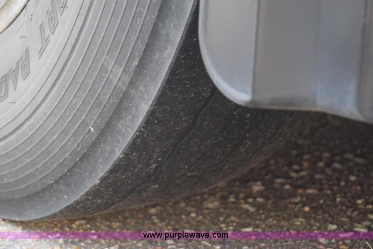 image for item K8604 2002 Gillig C20B096N4 city transit bus