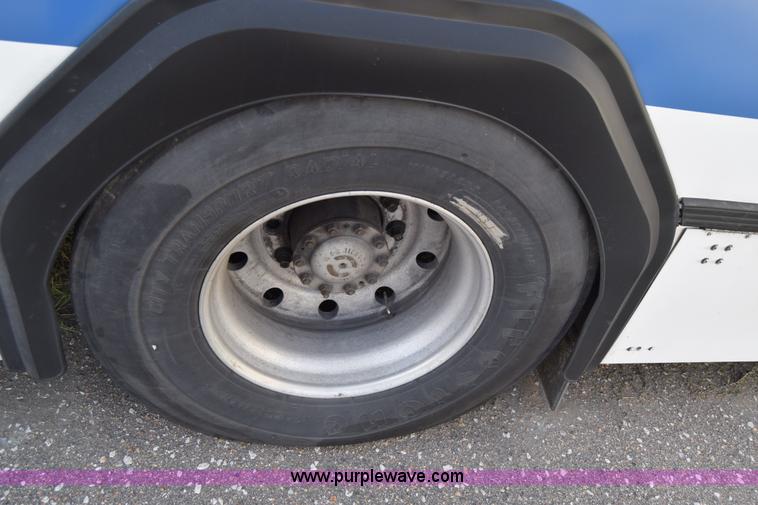 image for item K8604 2002 Gillig C20B096N4 city transit bus