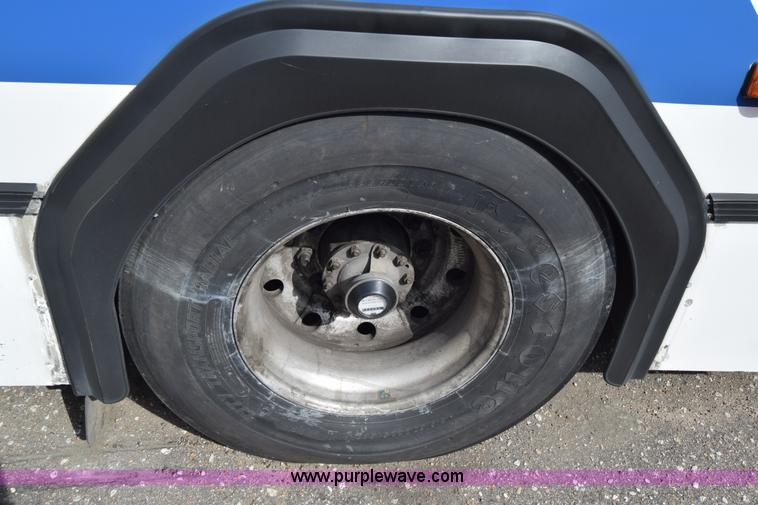 image for item K8604 2002 Gillig C20B096N4 city transit bus