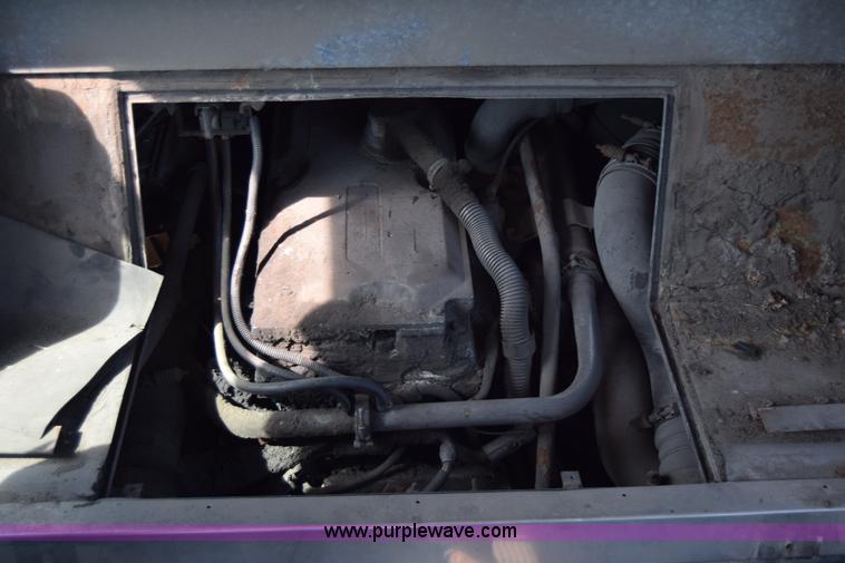 image for item K8605 2002 Gillig C20B096N4 city transit bus