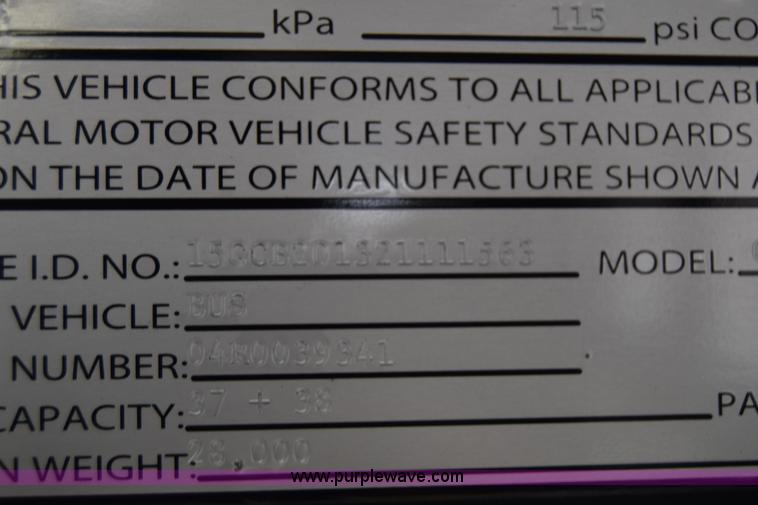 image for item K8605 2002 Gillig C20B096N4 city transit bus