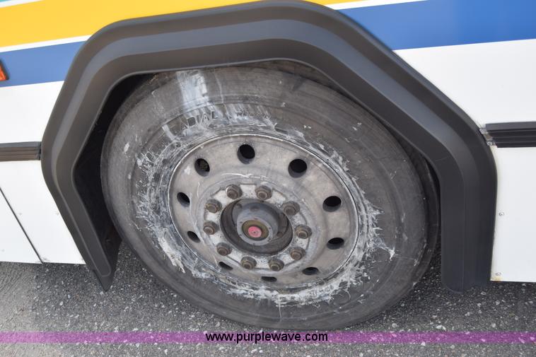 image for item K8605 2002 Gillig C20B096N4 city transit bus