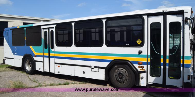 image for item K8606 2002 Gillig C20B096N4 city transit bus